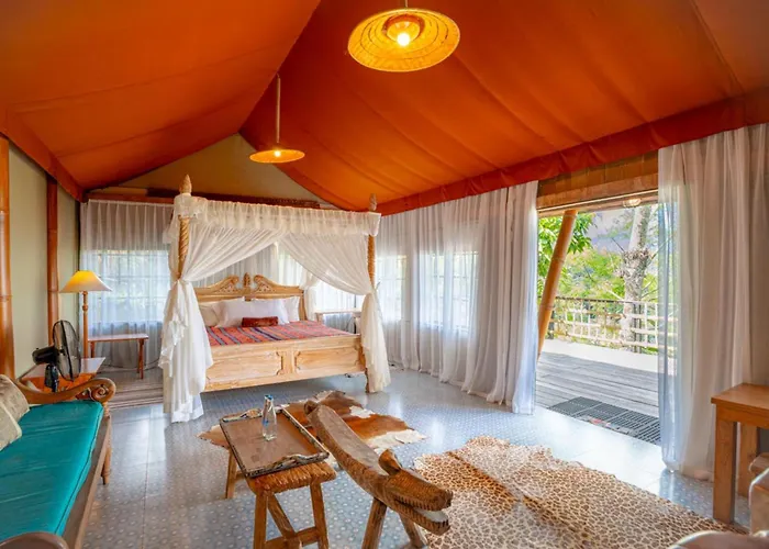 Campo de lujo Sang Giri Mountain Tent By Puri Signatures Jatiluwih