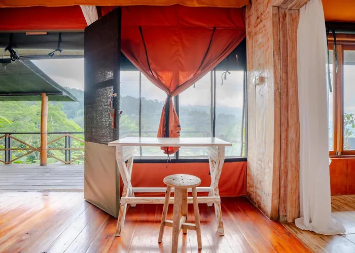 Sang Giri Mountain Tent By Puri Signatures Campo de lujo 3*