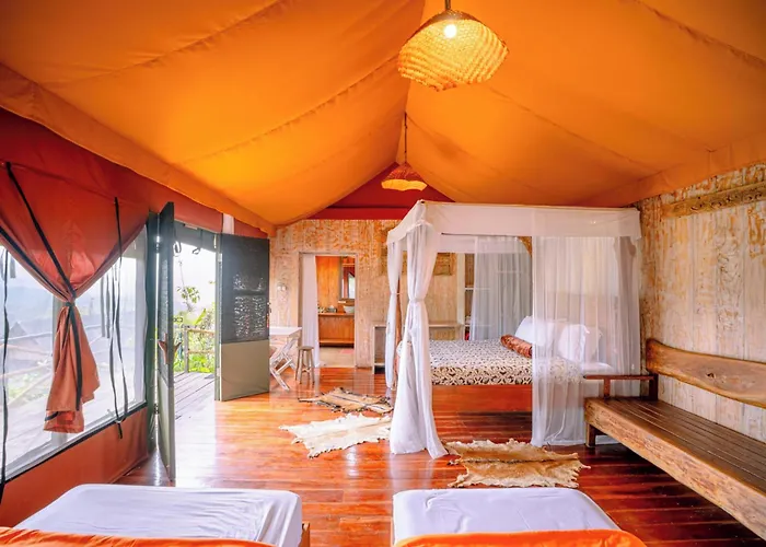 Sang Giri Mountain Tent By Puri Signatures Campo de lujo Jatiluwih