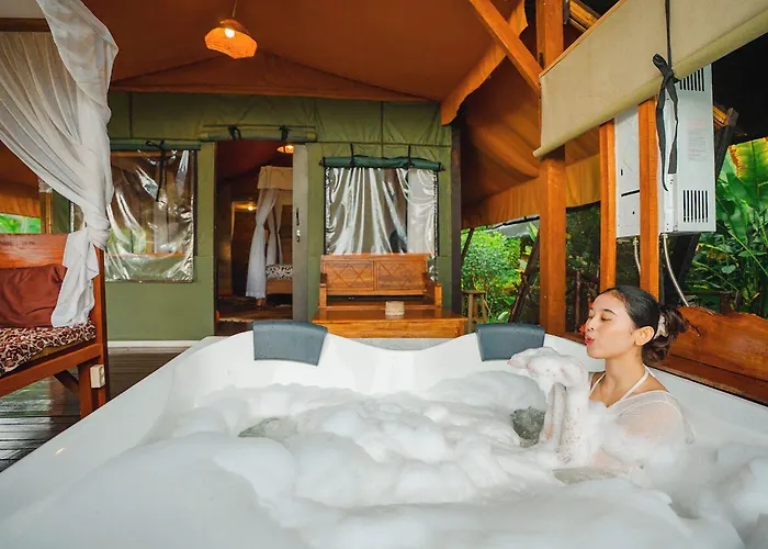 Campo de lujo Sang Giri Mountain Tent By Puri Signatures 3*